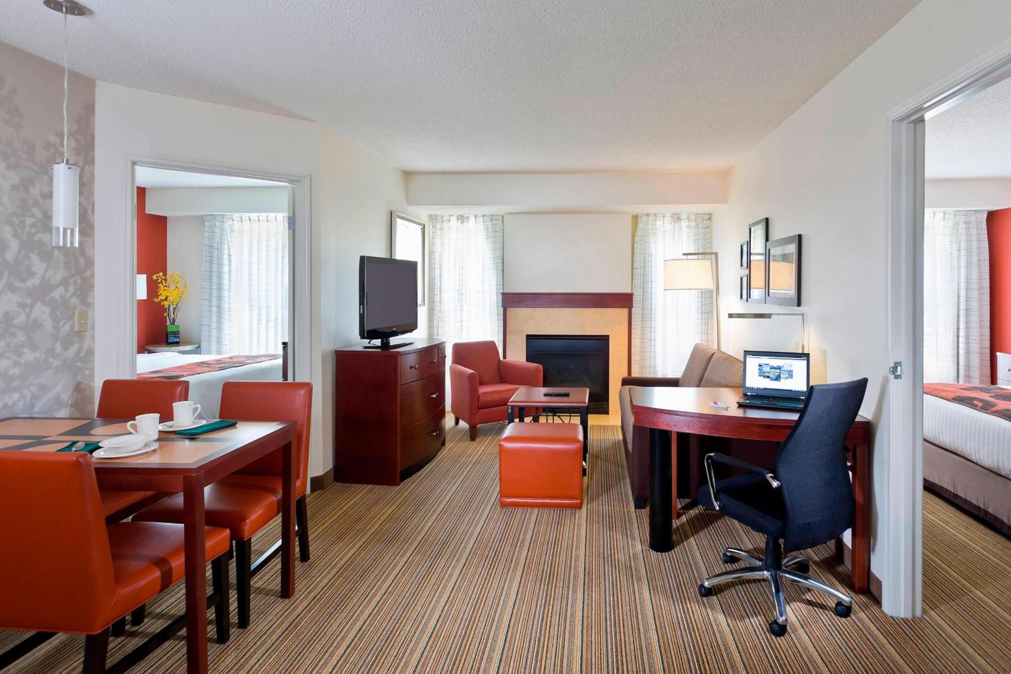 Residence Inn By Marriott Cedar Rapids Esterno foto